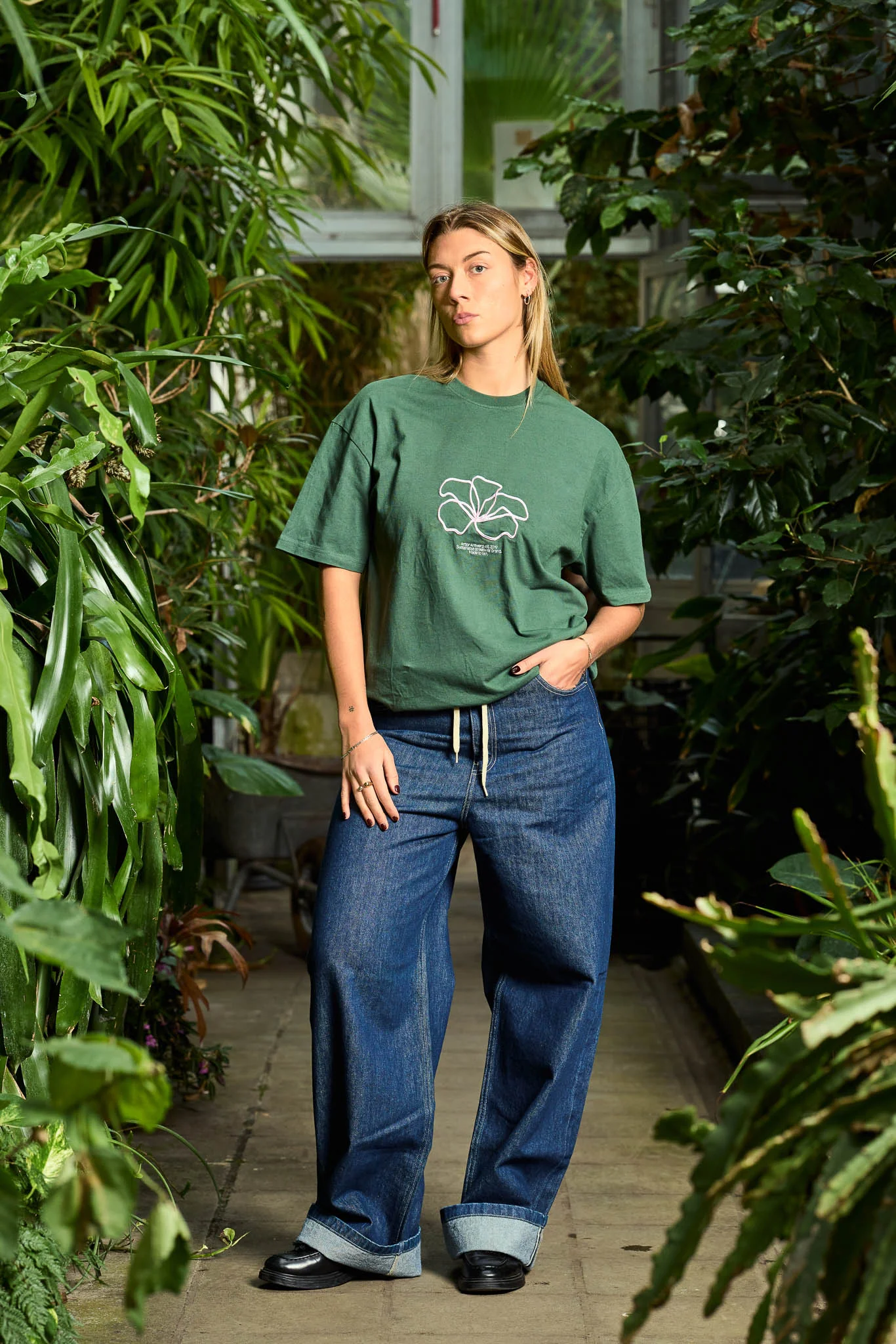 Lily T-shirt Green - Image 4