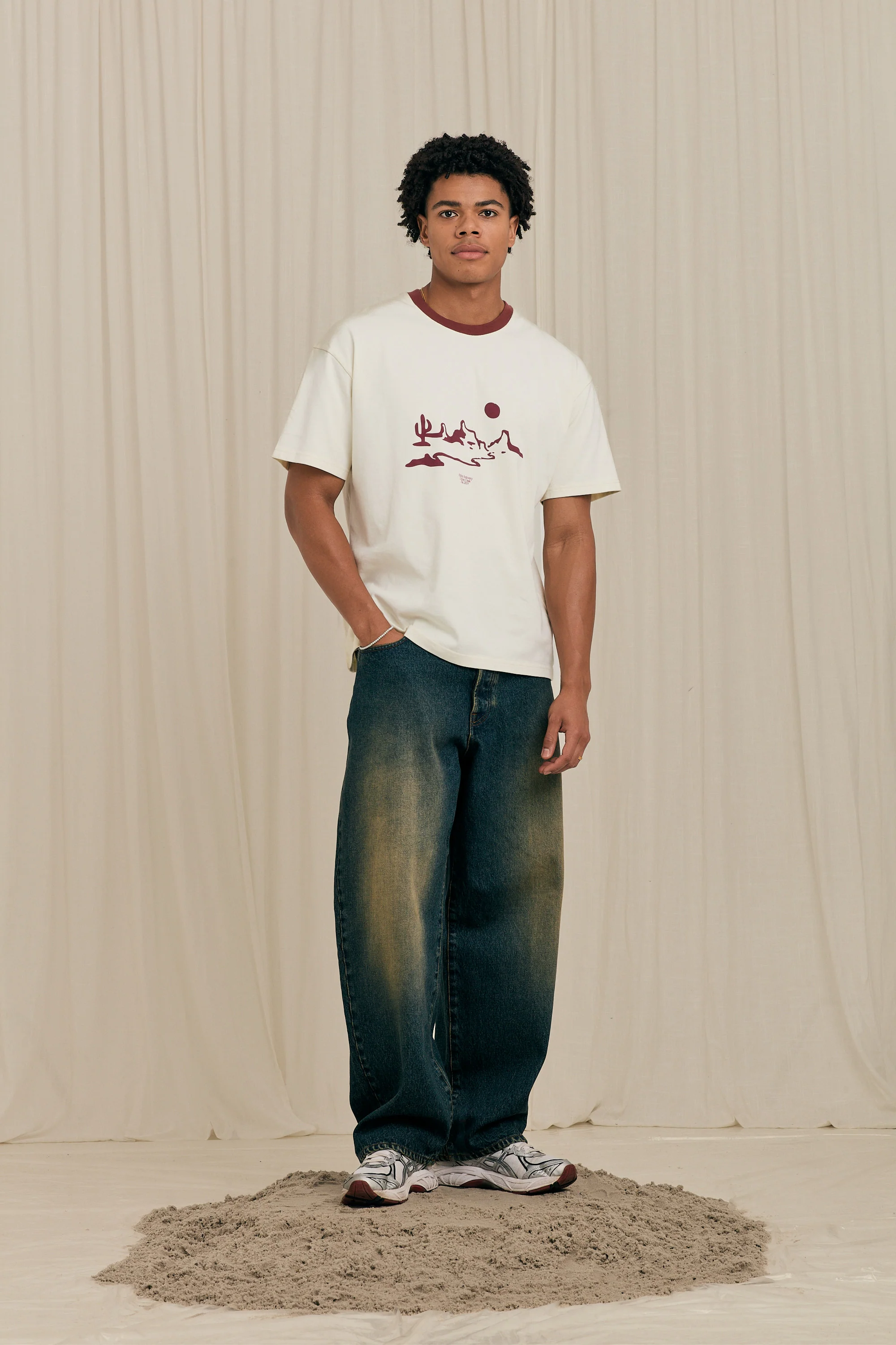 Oasis Beige T-shirt - Image 3